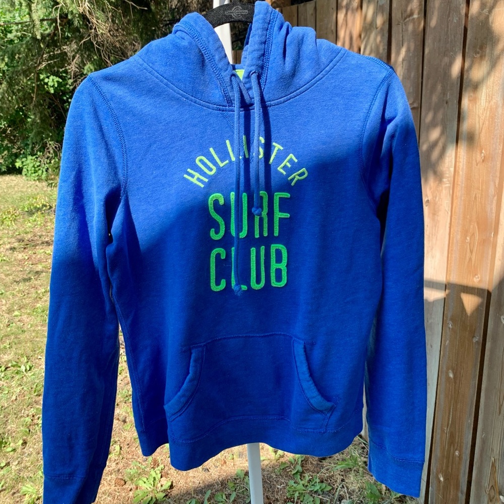 Hollister Sweater